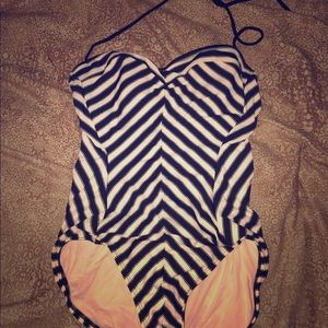 ROBIN PICCONE ONE PIECE SWIM SUIT